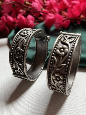 Phool-Patti Kada ( Single Piece)